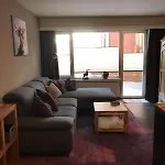Derby 25 Apartment *